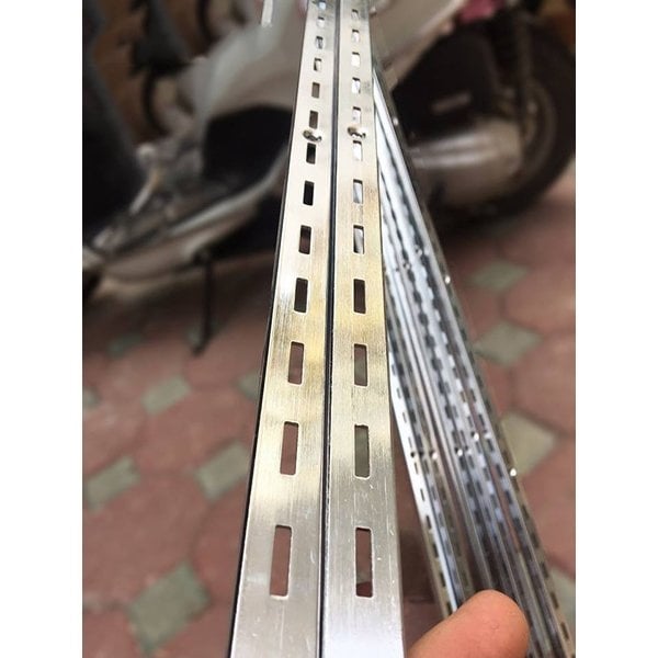 3 mẫu thanh ray gắn tường thông dụng trên thị trường hiện nay